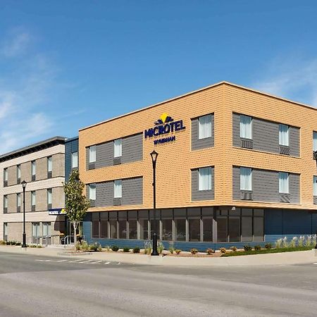 Microtel Inn & Suites By Wyndham Lachute Zewnętrze zdjęcie