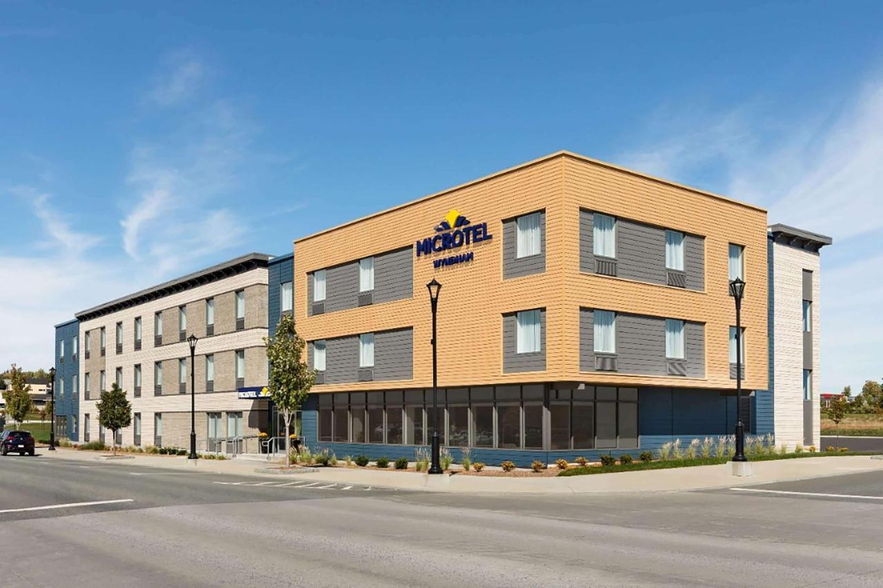 Microtel Inn & Suites By Wyndham Lachute Zewnętrze zdjęcie