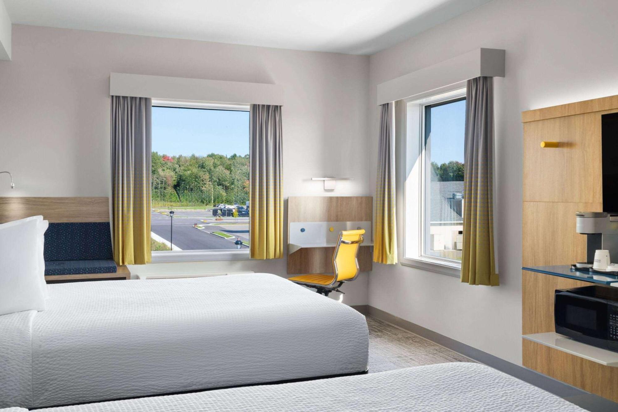 Microtel Inn & Suites By Wyndham Lachute Zewnętrze zdjęcie